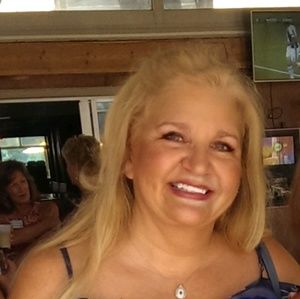 Meet your Posher, Brenda